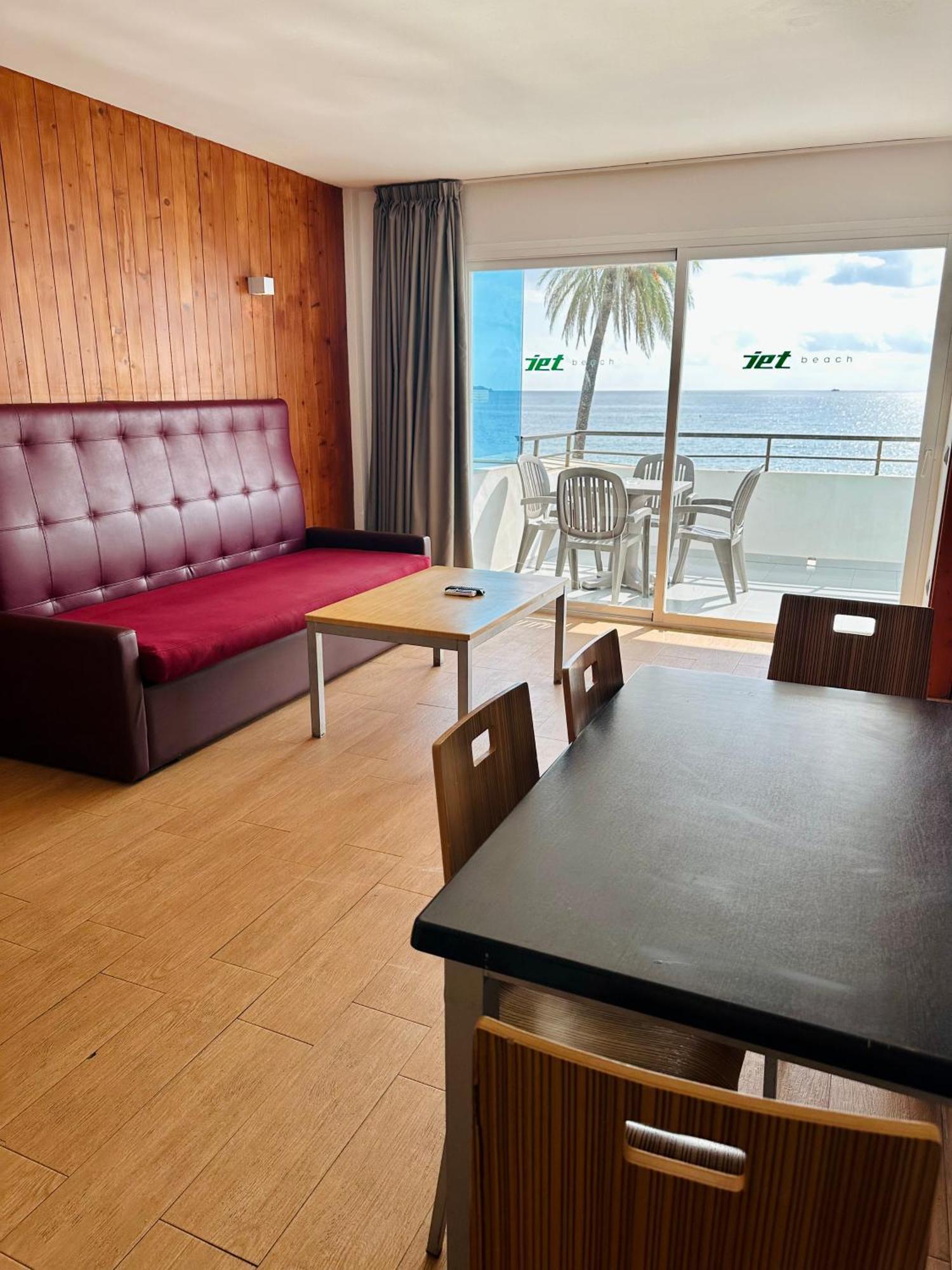 Apartamentos Jet - Adults Only Playa d'en Bossa Luaran gambar