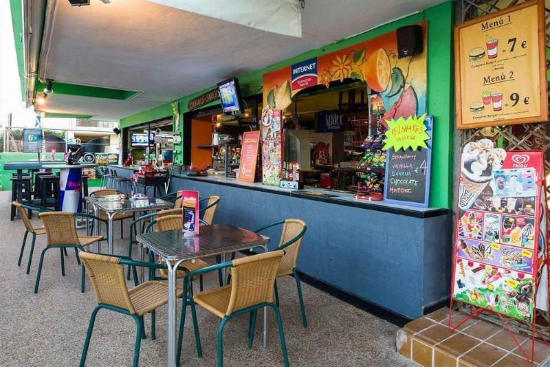 Apartamentos Jet - Adults Only Playa d'en Bossa Luaran gambar
